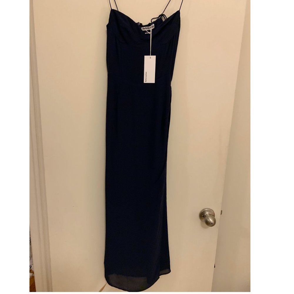 Reformation: Kourtney Dress in Navy Blue